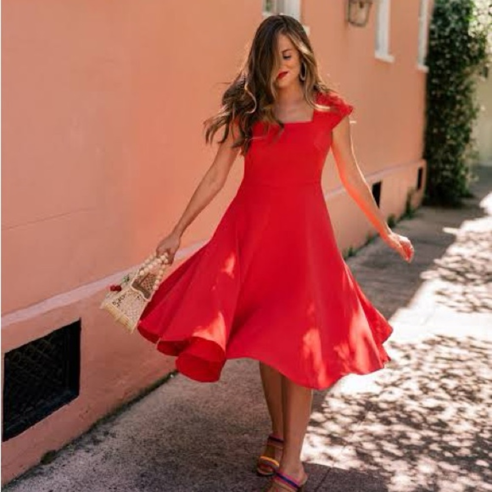 Gal Meets Glam Vibrant Red Midi Dress